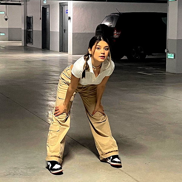 mekhrona_18 instagram image archive image