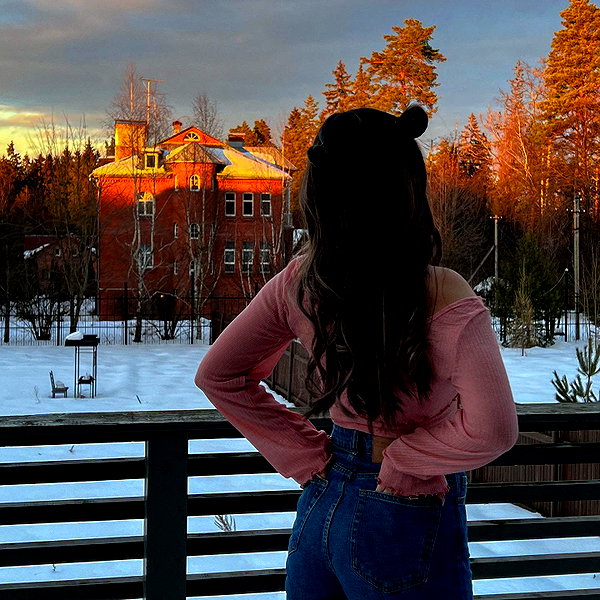 mekhrona_18 instagram image archive image