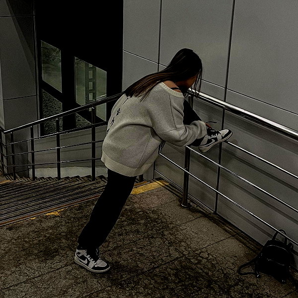 mekhrona_18 instagram image archive image