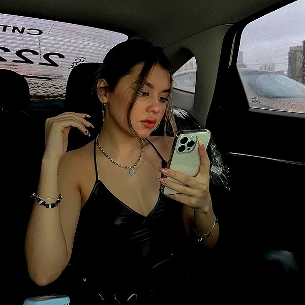 mekhrona_18 instagram image archive image