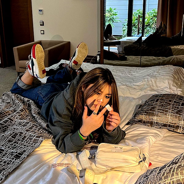 mekhrona_18 instagram image archive image