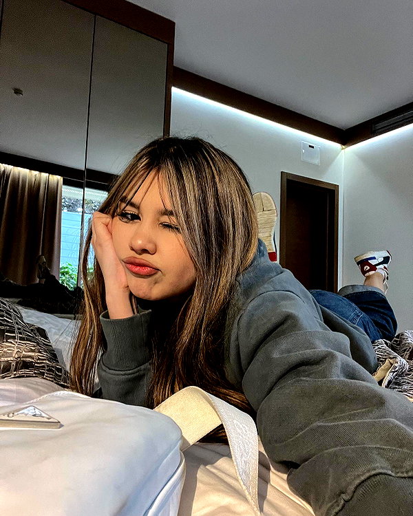 mekhrona_18 instagram image archive image