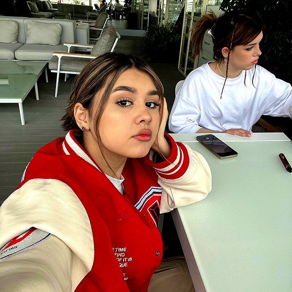 mekhrona_18 instagram image archive image