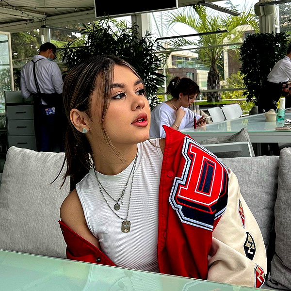 mekhrona_18 instagram image archive image