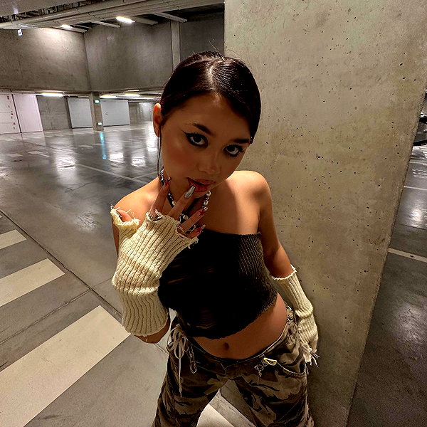 mekhrona_18 instagram image archive image
