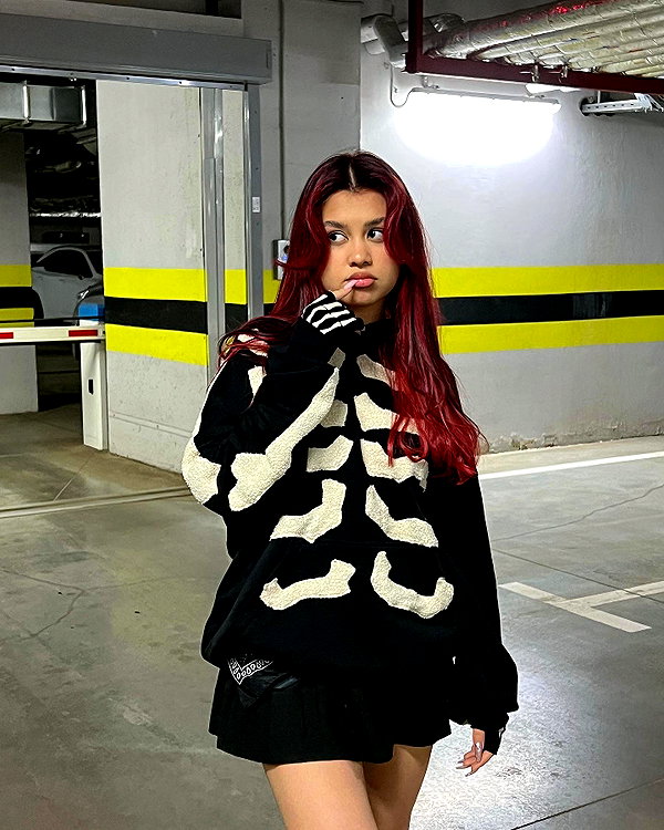 mekhrona_18 instagram image archive image
