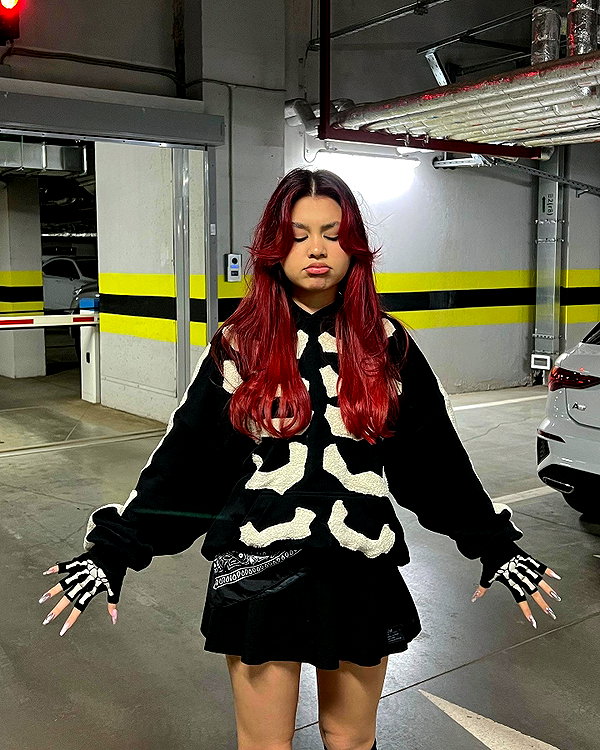 mekhrona_18 instagram image archive image