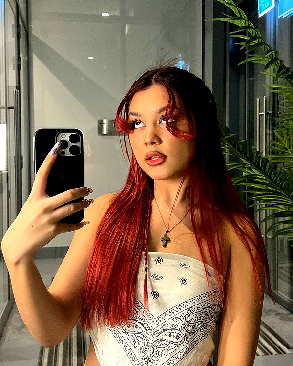 mekhrona_18 instagram image archive image