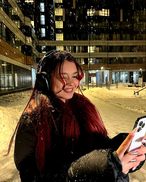 mekhrona_18 instagram image archive image