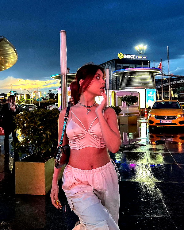 mekhrona_18 instagram image archive image