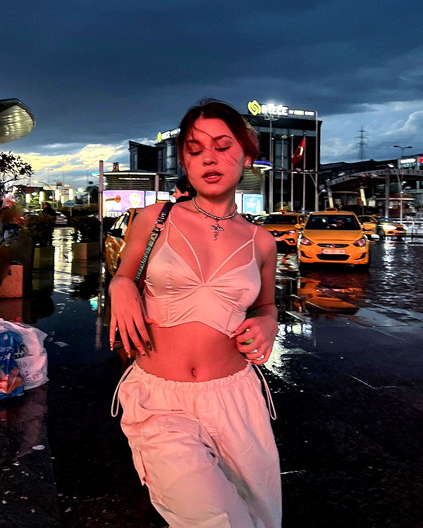 mekhrona_18 instagram image archive image