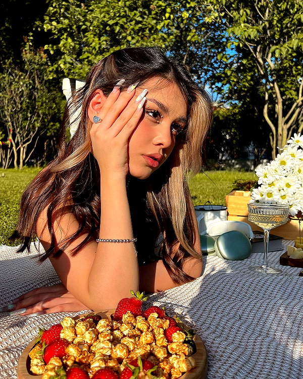 mekhrona_18 instagram image archive image