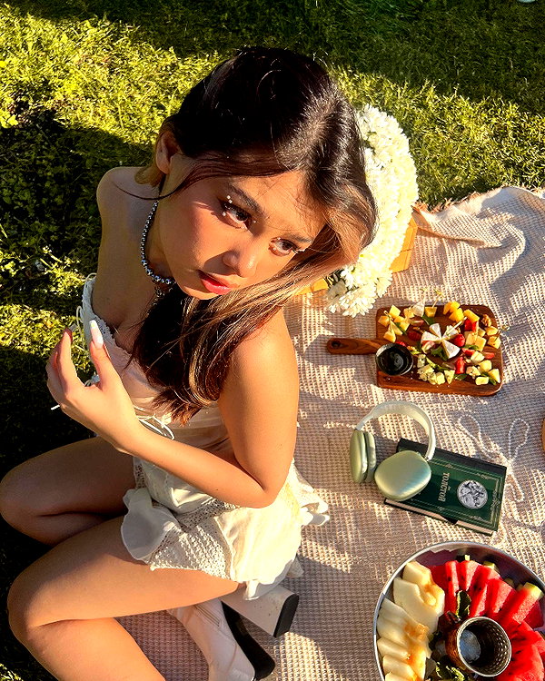mekhrona_18 instagram image archive image