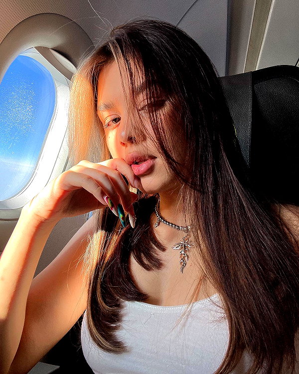 mekhrona_18 instagram image archive image