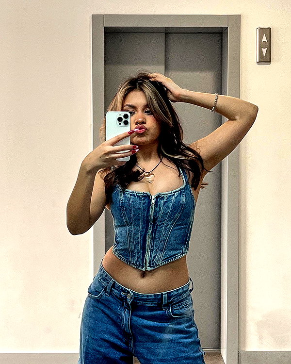 mekhrona_18 instagram image archive image