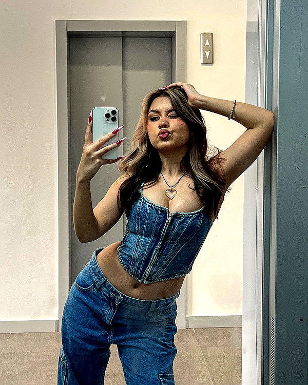mekhrona_18 instagram image archive image