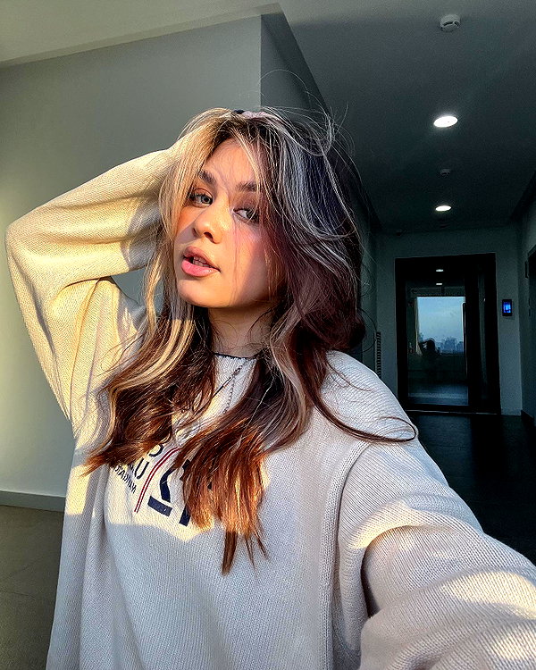 mekhrona_18 instagram image archive image