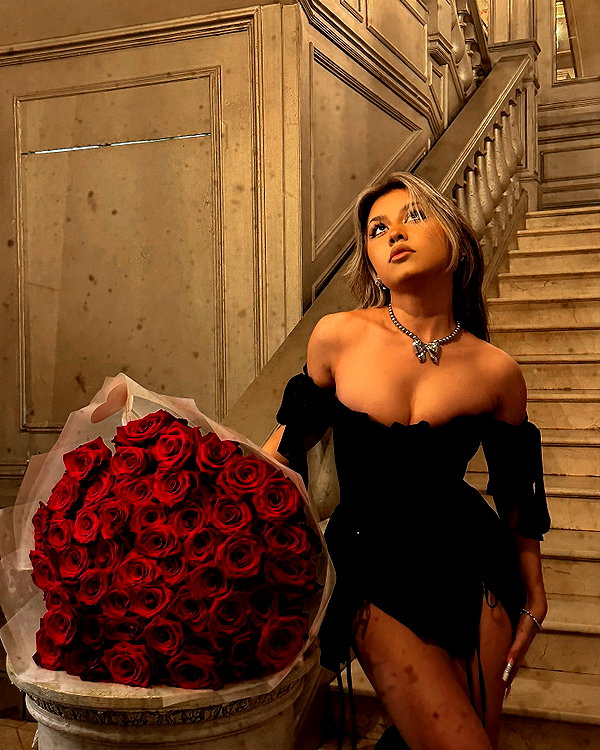 mekhrona_18 instagram image archive image