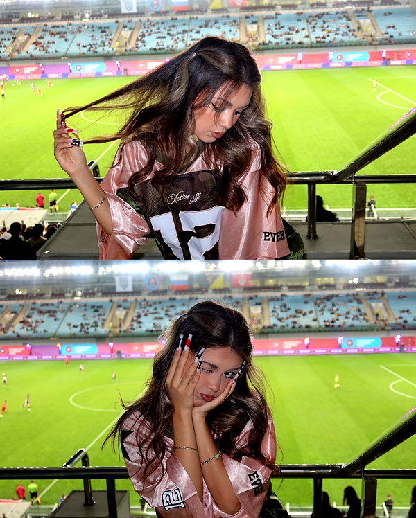 mekhrona_18 instagram image archive image