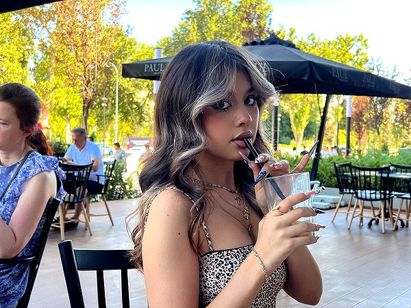 mekhrona_18 instagram image archive image