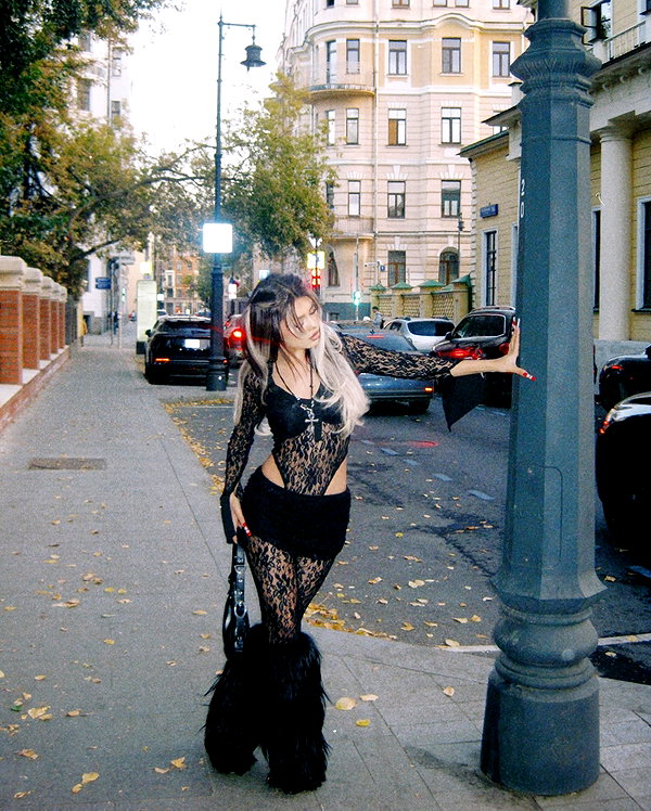 mekhrona_18 instagram image archive image