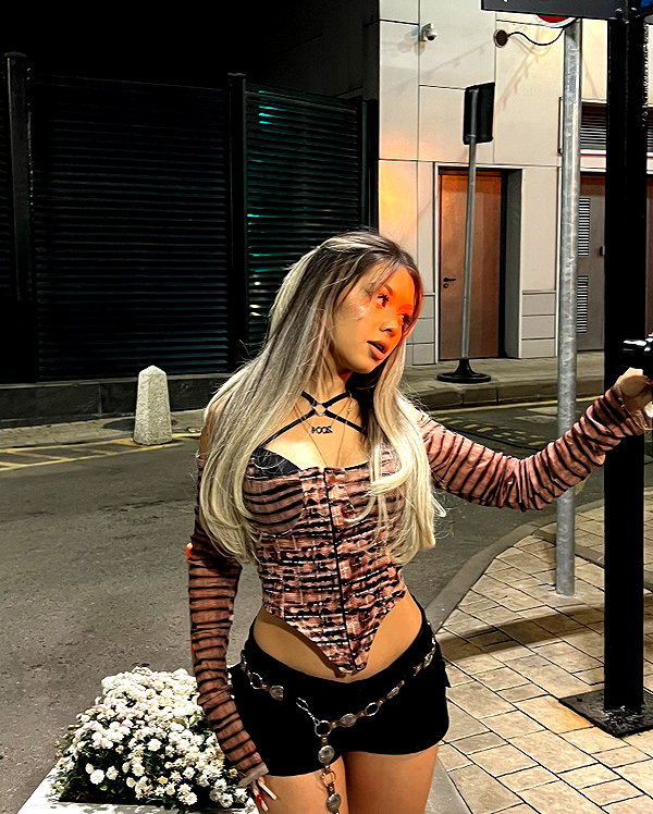 mekhrona_18 instagram image archive image