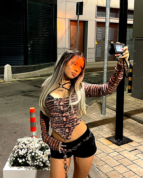 mekhrona_18 instagram image archive image
