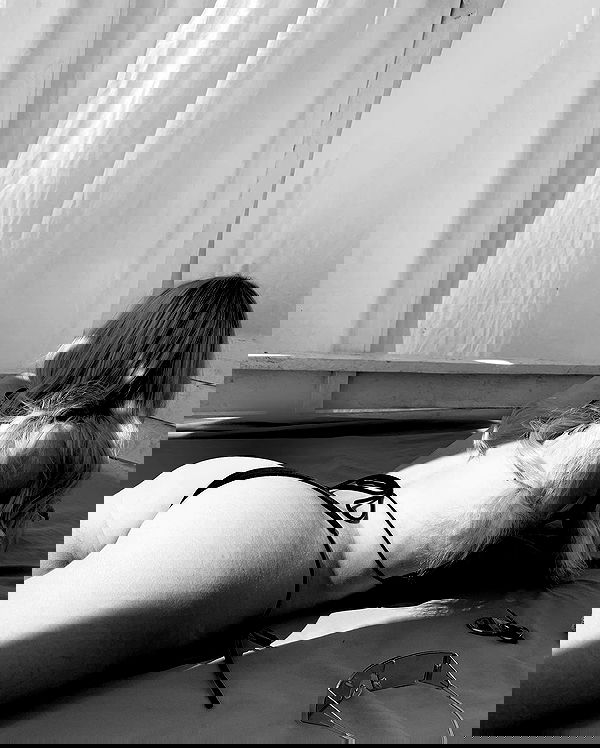 meleeva meleeva archive image