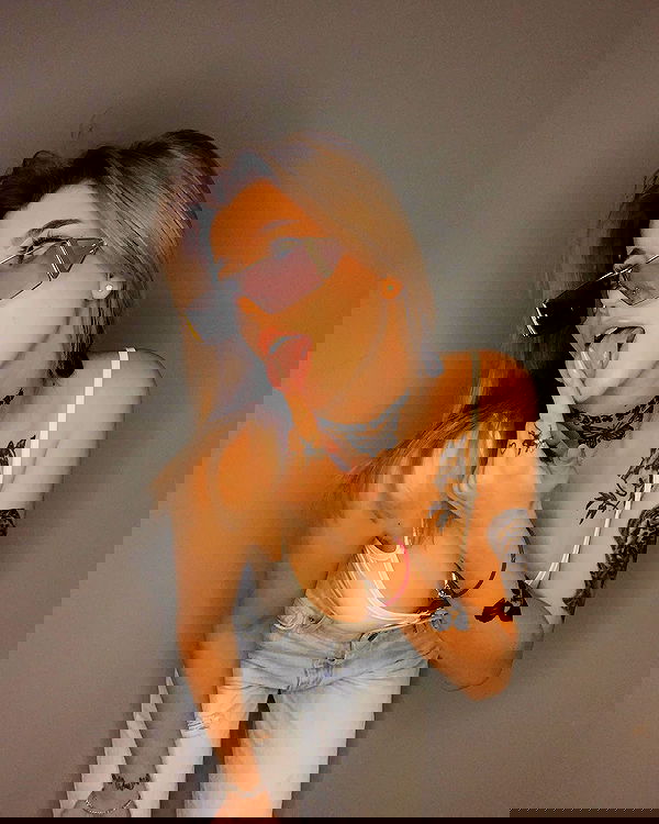 meleeva meleeva archive image