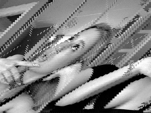 meleeva meleeva archive image