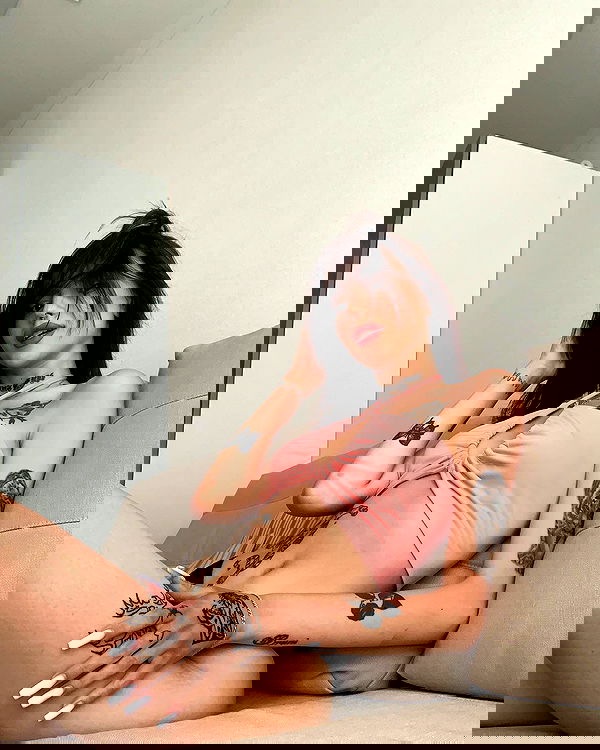 meleeva meleeva archive image