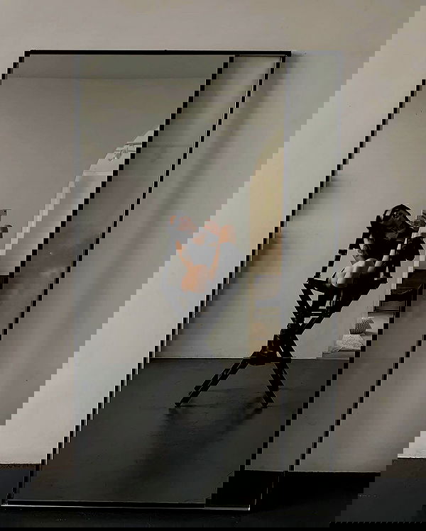 meleeva meleeva archive image