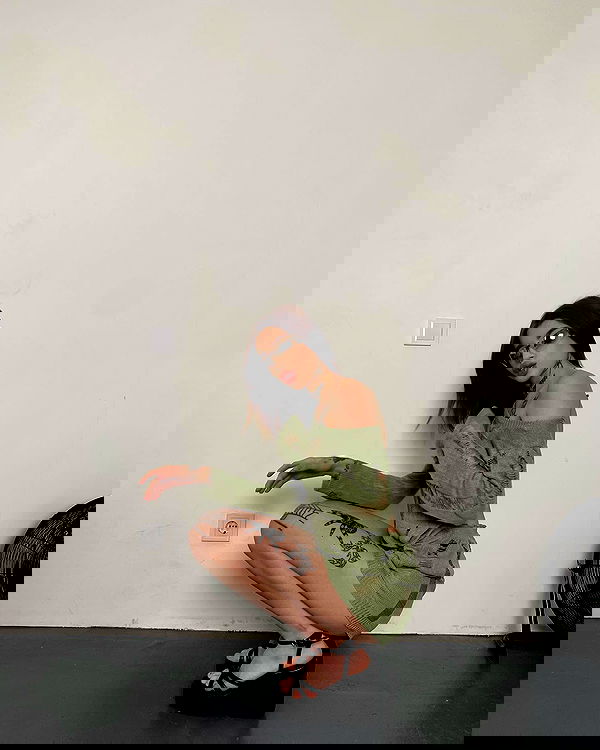 meleeva meleeva archive image