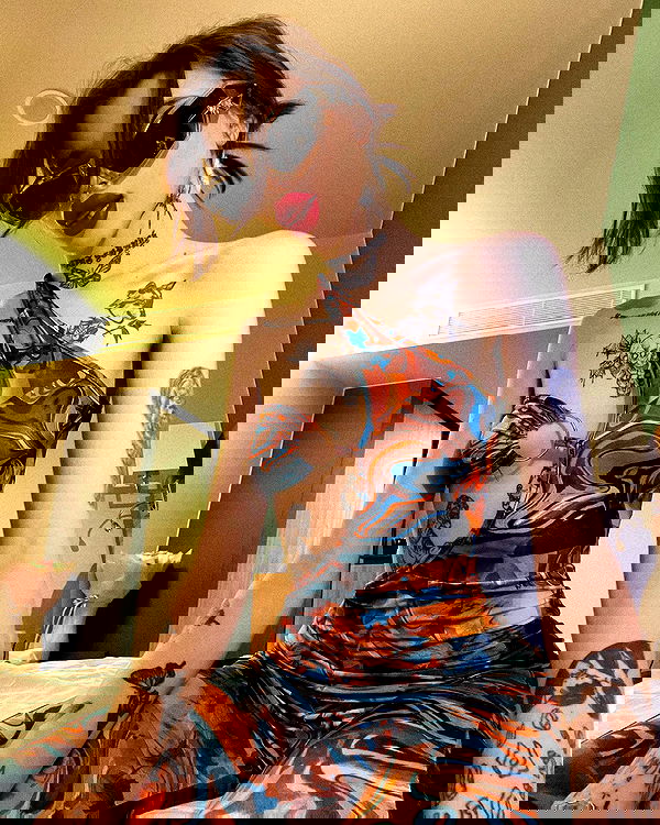 meleeva meleeva archive image