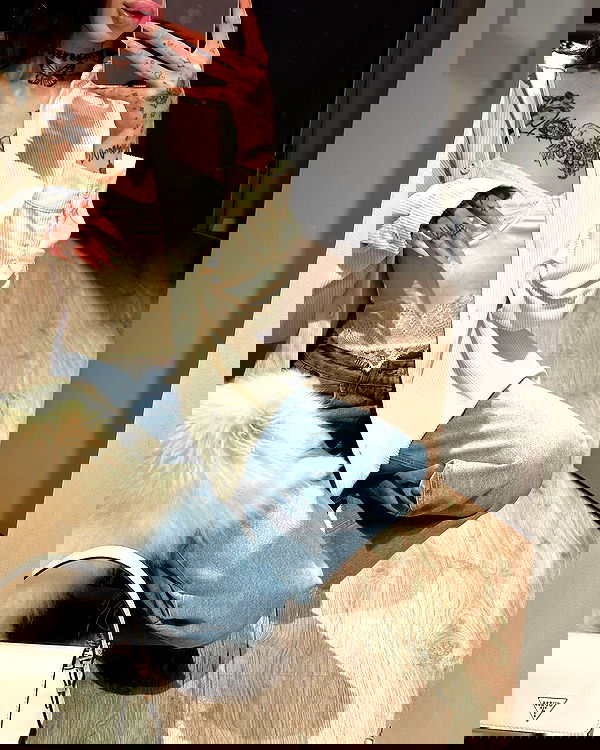 meleeva meleeva archive image