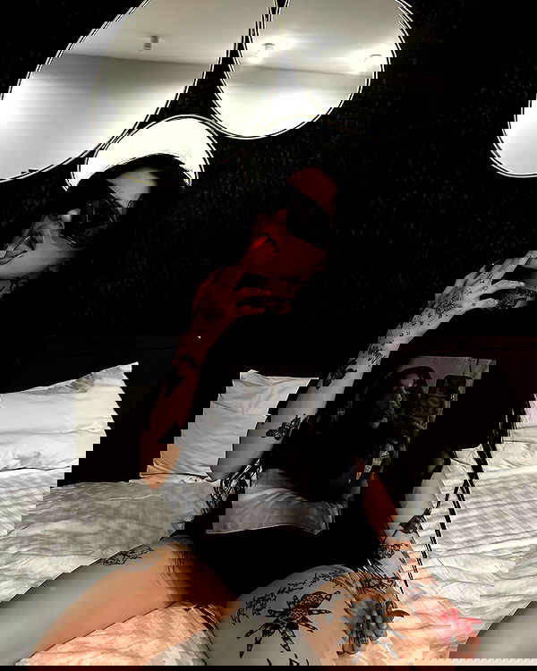 meleeva meleeva archive image