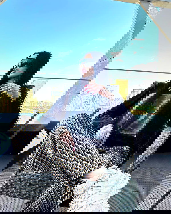 meleeva meleeva archive image