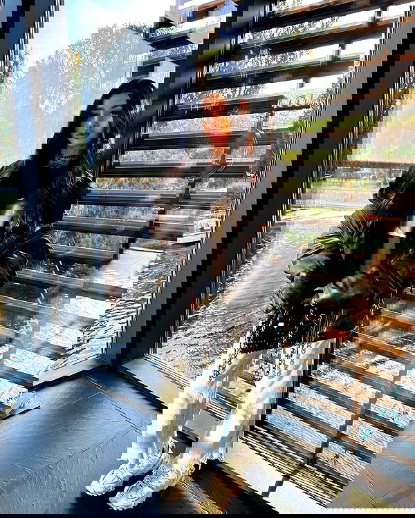 meleeva meleeva archive image