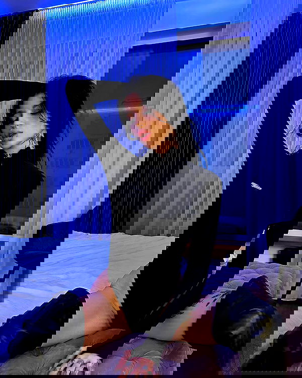 meleeva meleeva archive image