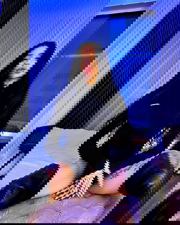 meleeva meleeva archive image