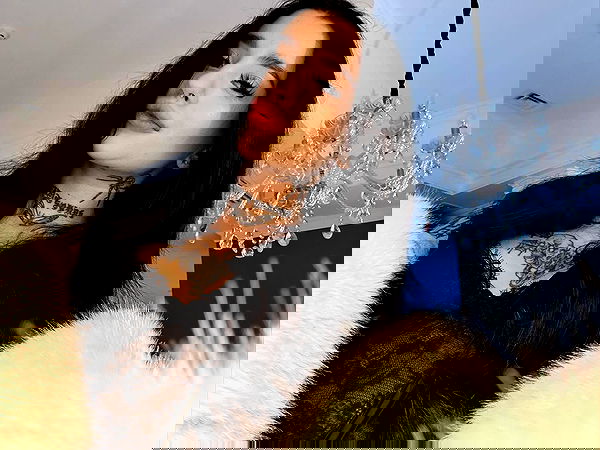 meleeva meleeva archive image