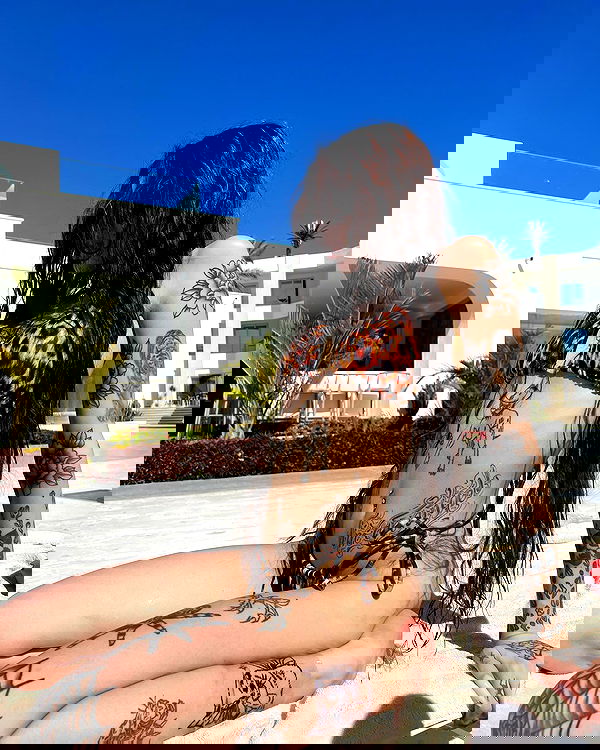 meleeva meleeva archive image