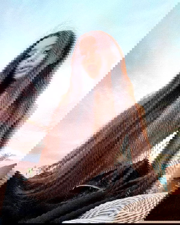 meleeva meleeva archive image