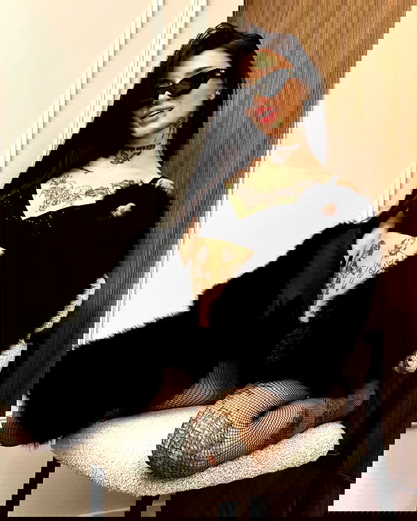 meleeva meleeva archive image