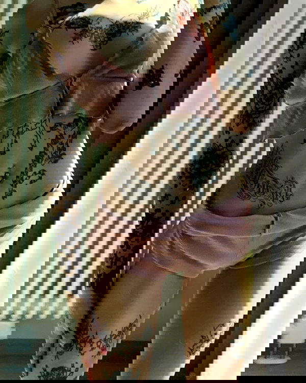 meleeva meleeva archive image