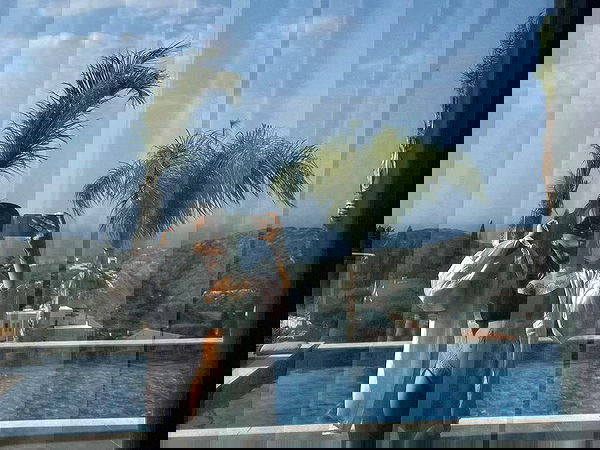 meleeva meleeva archive image