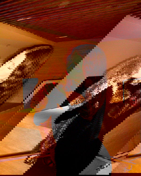 meleeva meleeva archive image