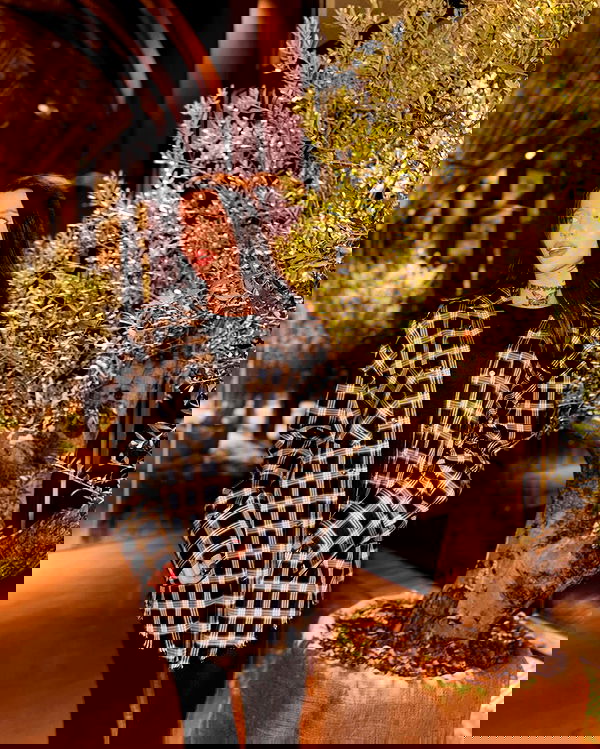 meleeva meleeva archive image