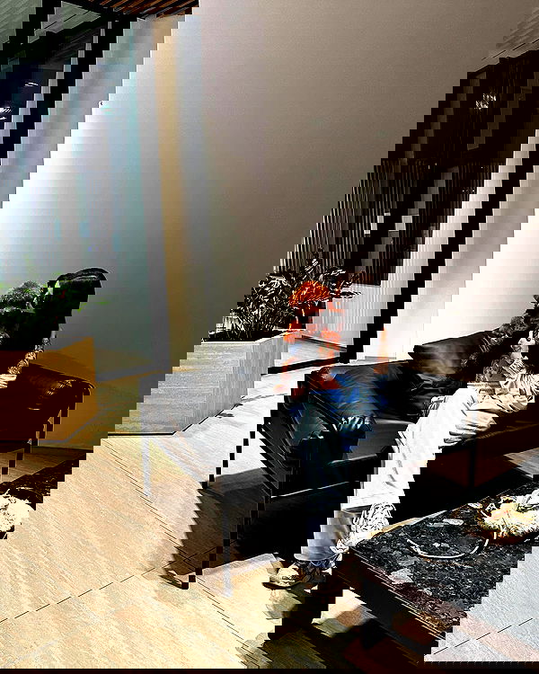 meleeva meleeva archive image