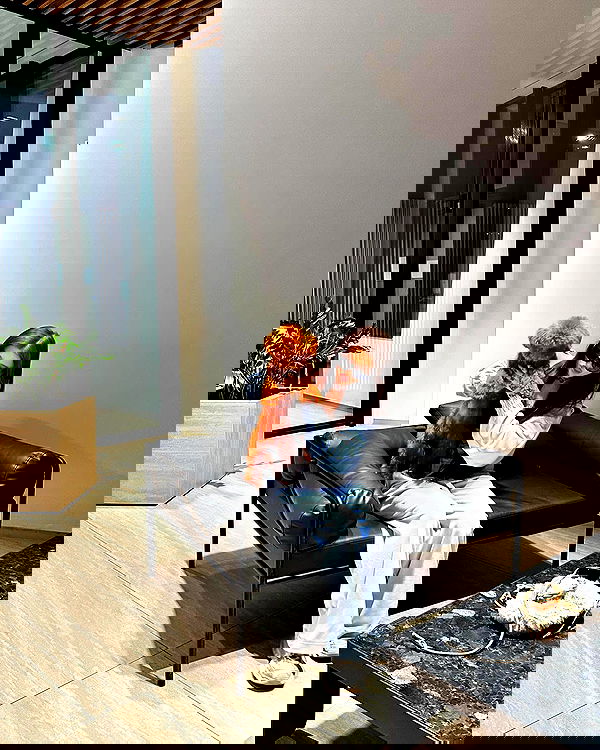 meleeva meleeva archive image